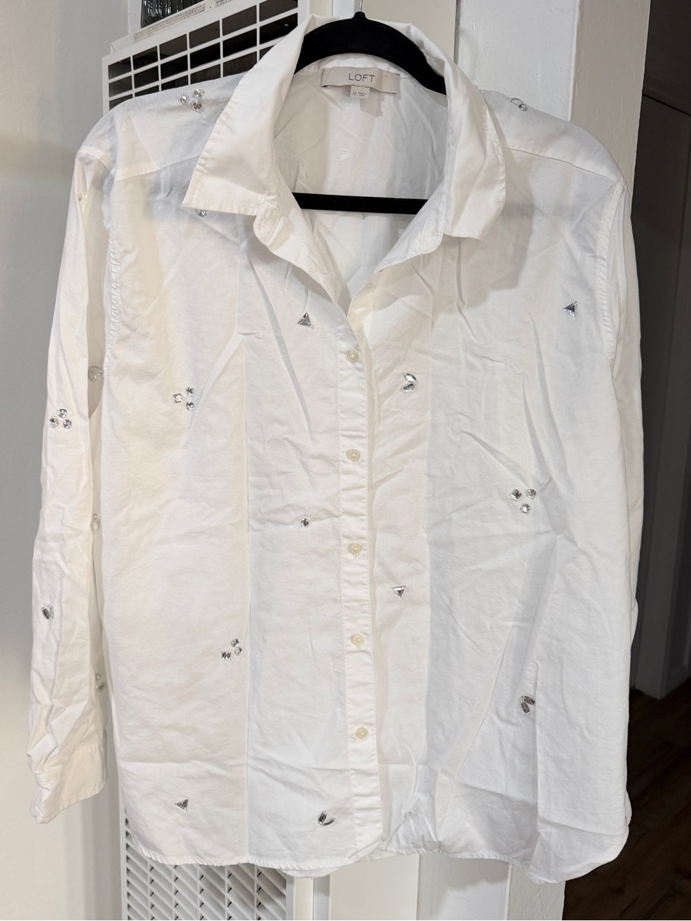 EUC LOFT White Embellished Button-Down Shirt